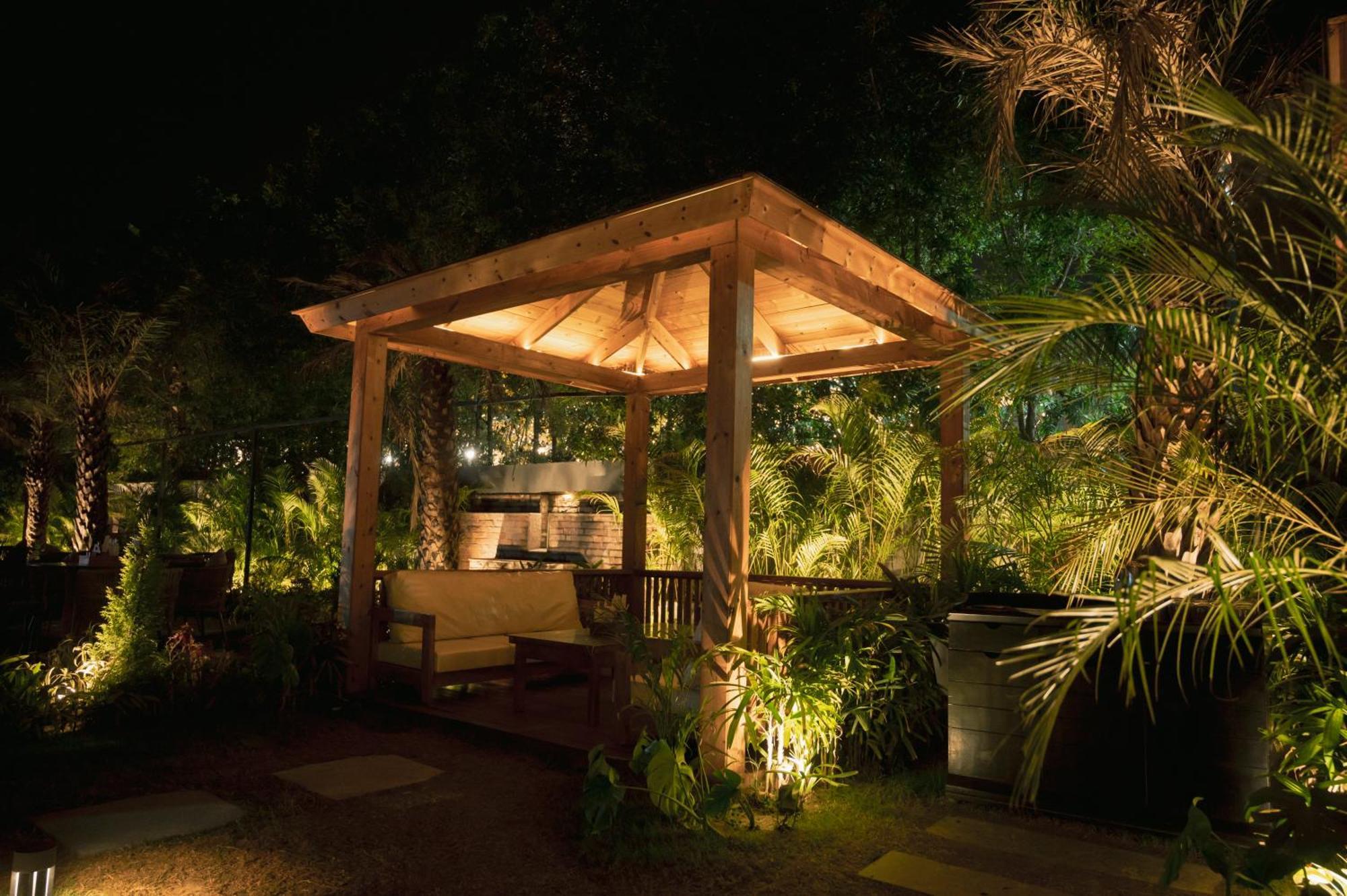 Vintclub Resort Lucknow Exteriör bild